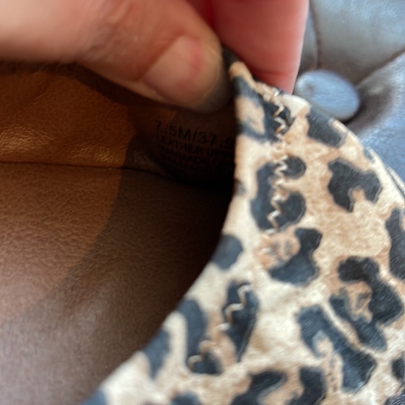 Like New Lucky Brand flats sz7.5 - Picture 7 of 7